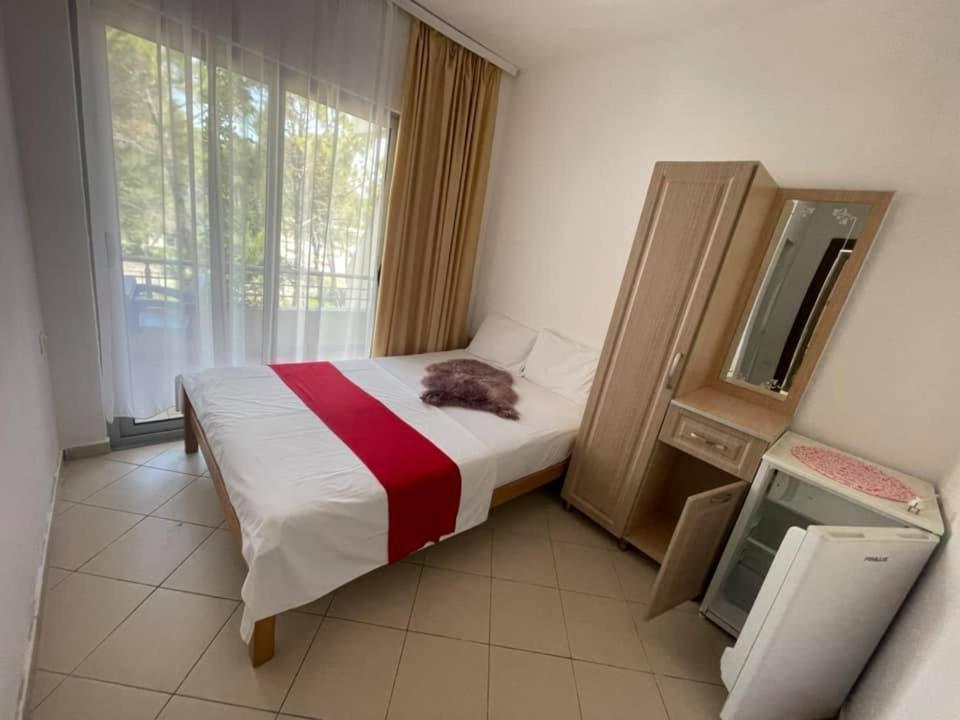 Aparthotel Vila Tufi Velipojë Exterior foto