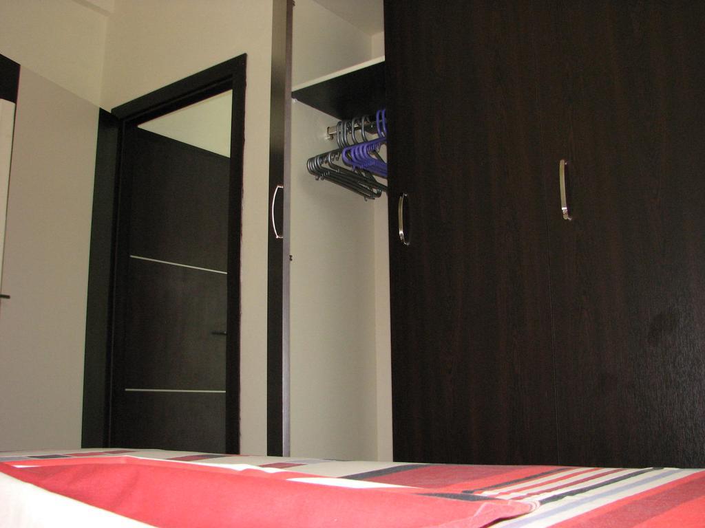 Aparthotel Vila Tufi Velipojë Exterior foto