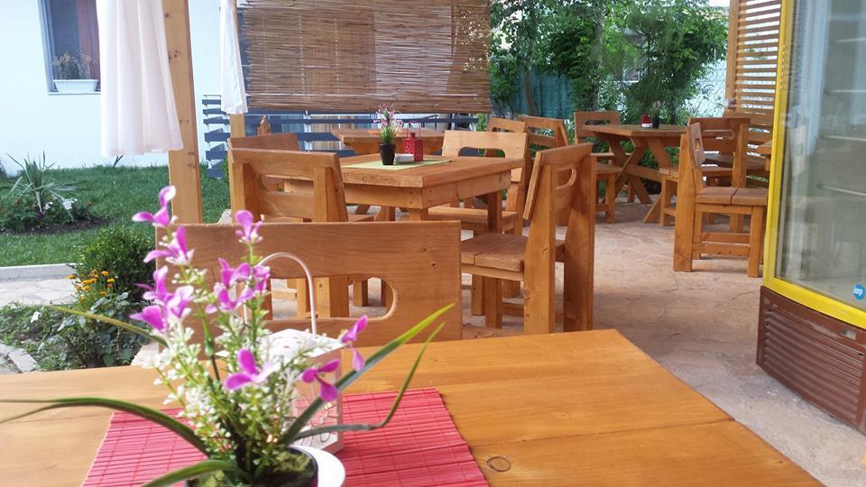 Aparthotel Vila Tufi Velipojë Exterior foto